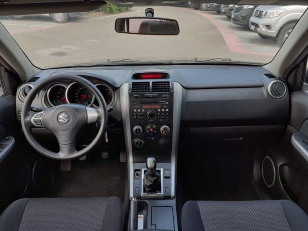 Suzuki Grand Vitara usata a Modena (8)