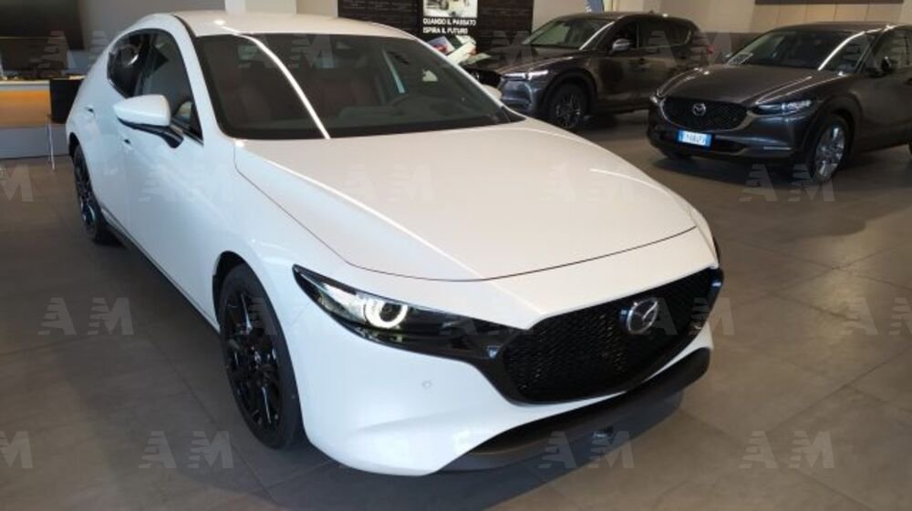 Mazda Mazda3 2.0 Skyactiv-G Exceed nuova a Castenaso (3)