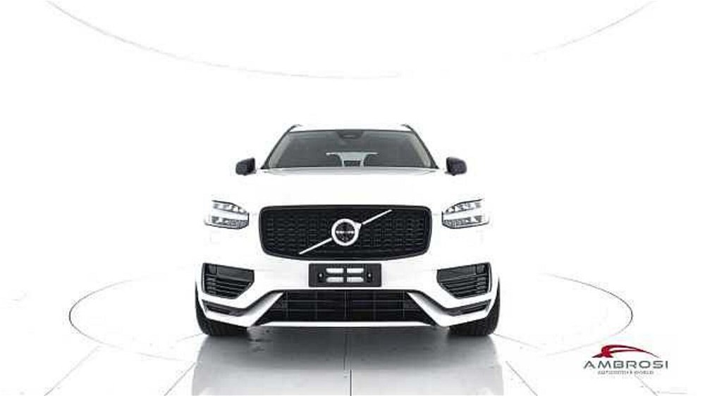 Volvo XC90 T8 Recharge AWD Plug-in Hybrid aut. 7p. Ultimate Dark nuova a Corciano (5)