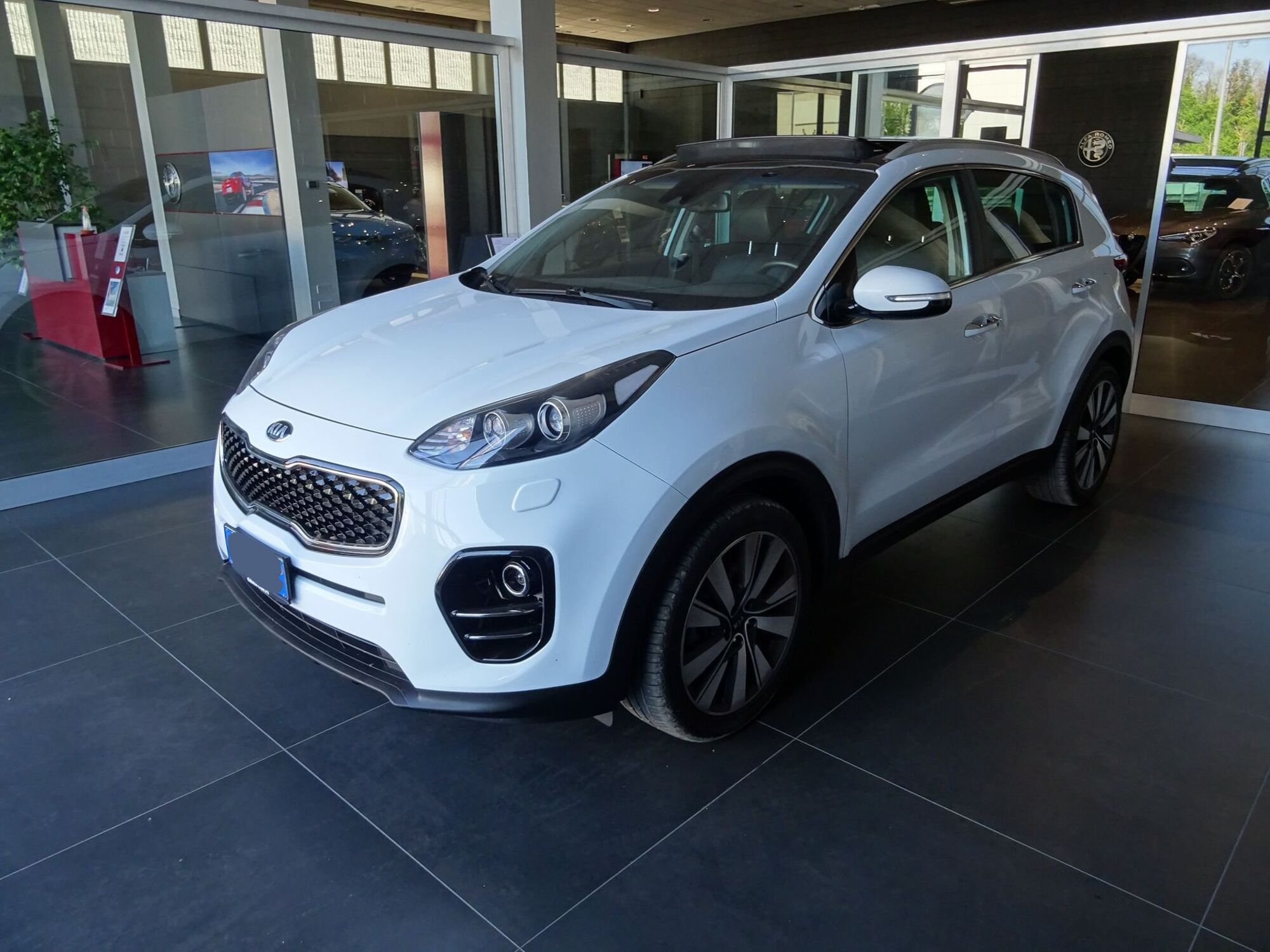 Kia Sportage 1.7 CRDI 2WD Class  del 2016 usata a Lucca