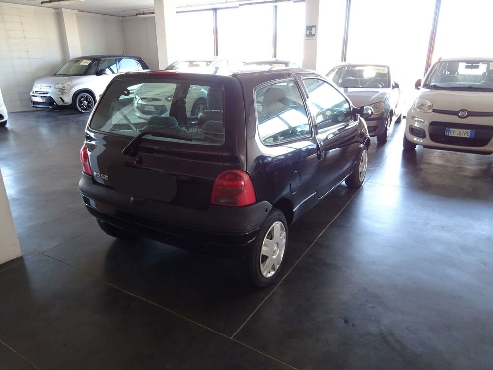 Renault Twingo 1.2i cat Expression  del 2004 usata a Lucca (5)