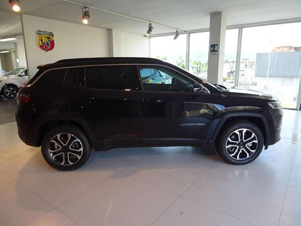 Jeep Compass nuova a Lucca (6)