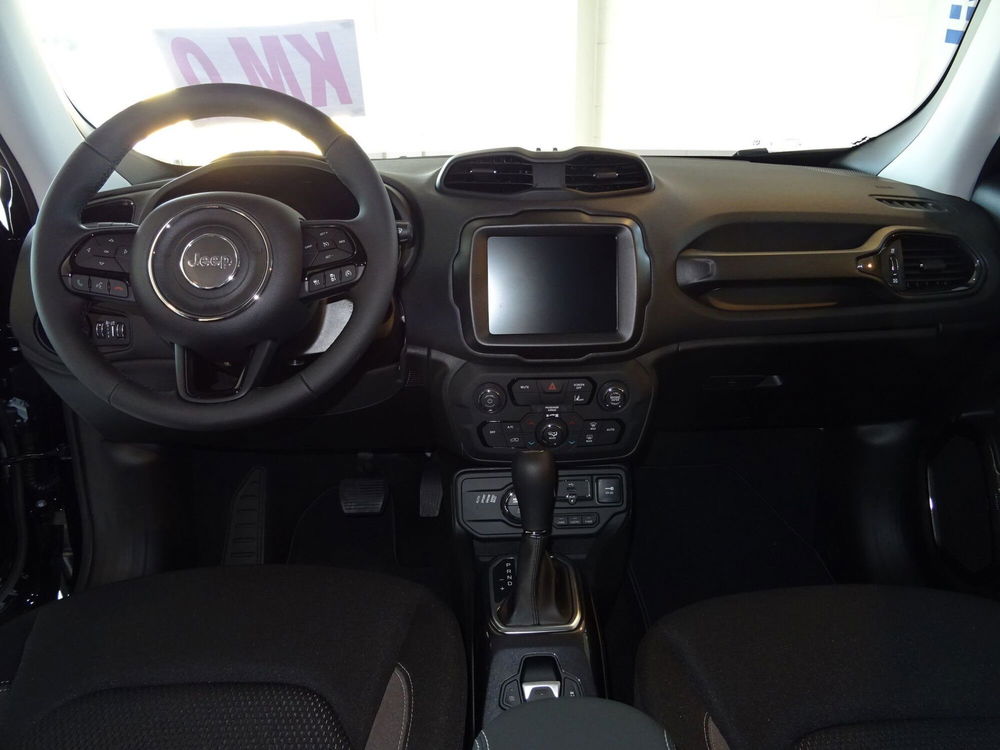 Jeep Renegade nuova a Lucca (14)