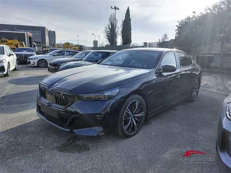 BMW Serie 5 Touring i5  edrive40 Msport Edition nuova a Viterbo