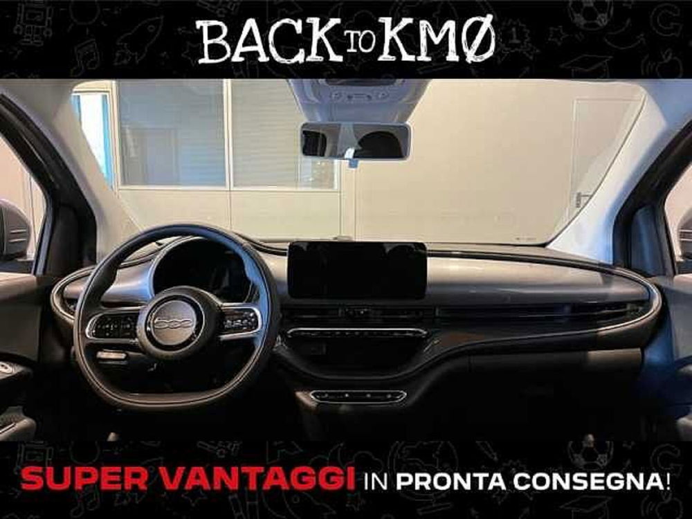 Fiat 500e Cabrio nuova a Udine (9)