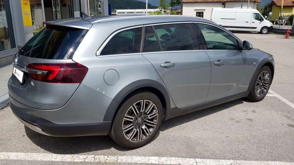 Opel Insignia Station Wagon usata a Belluno (7)