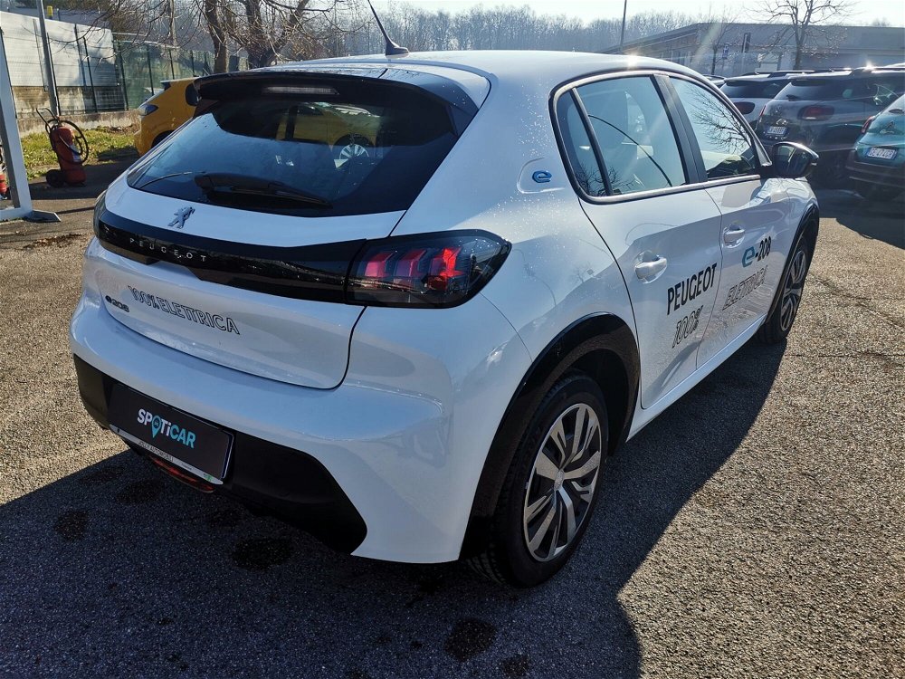 Peugeot 208 50 kWh Active nuova a Ceccano (5)