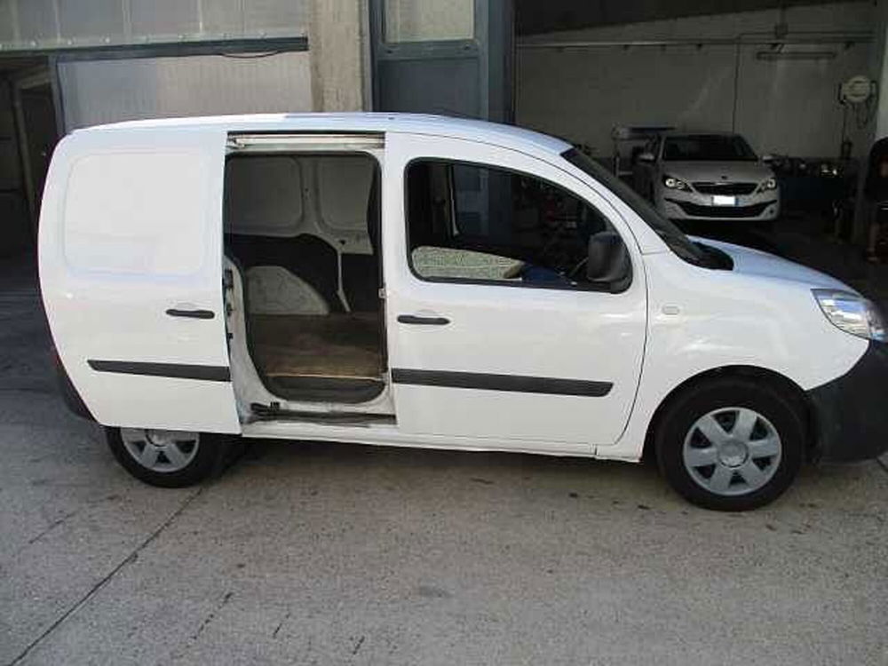 Renault Kangoo usata a Roma (9)