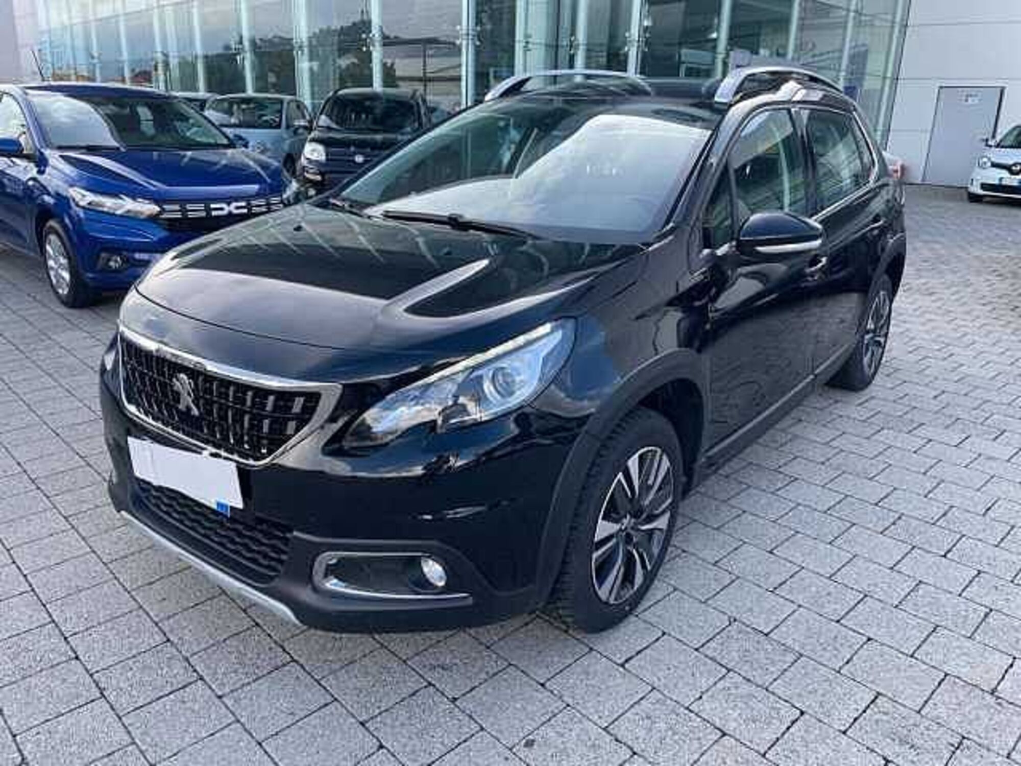 Peugeot 2008 Turbo 110 EAT6 S&amp;S Allure  del 2017 usata a Cuneo