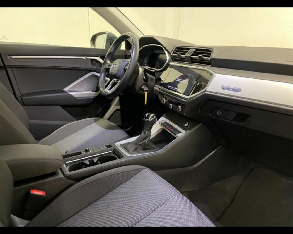 Audi Q3 35 2.0 tdi Business Advanced s-tronic del 2021 usata a Conegliano (4)