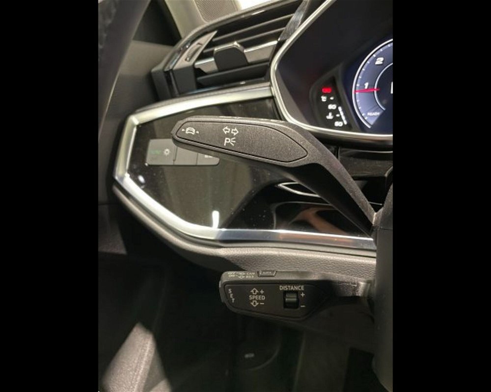 Audi Q3 35 2.0 tdi Business Advanced s-tronic del 2021 usata a Conegliano (5)