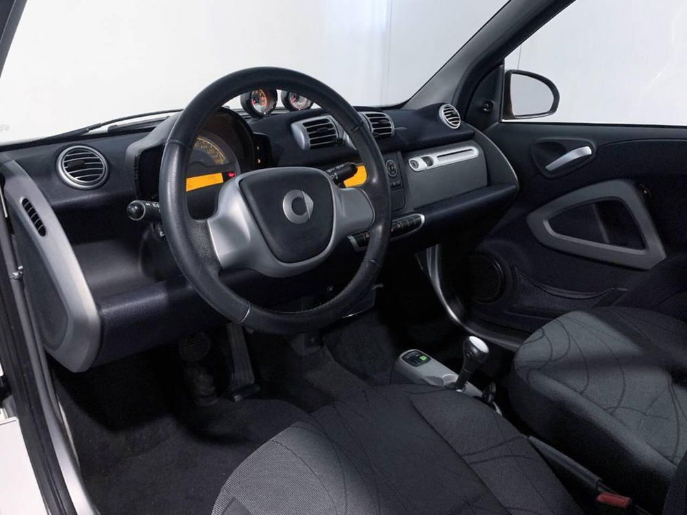 smart Fortwo usata a Torino (7)