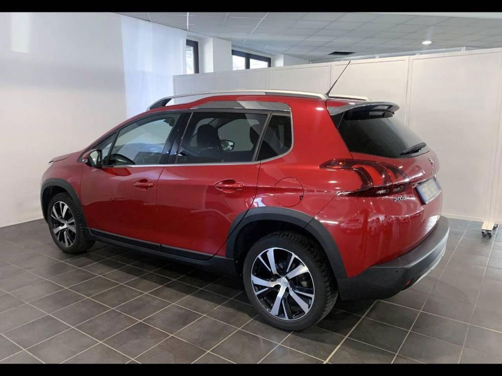 Peugeot 2008 BlueHDi 100 S&S Allure del 2019 usata a Torino (4)