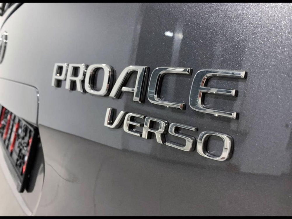 Toyota Proace Verso usata a Torino (12)