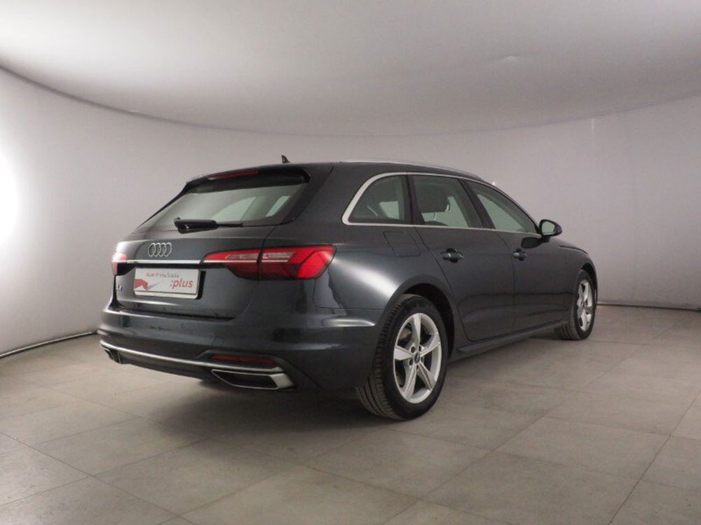 Audi A4 Avant 30 TDI/136 CV S tronic Business Advanced  del 2021 usata a Palermo (3)