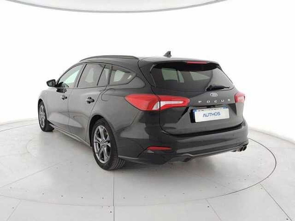 Ford Focus Station Wagon usata a Torino (3)