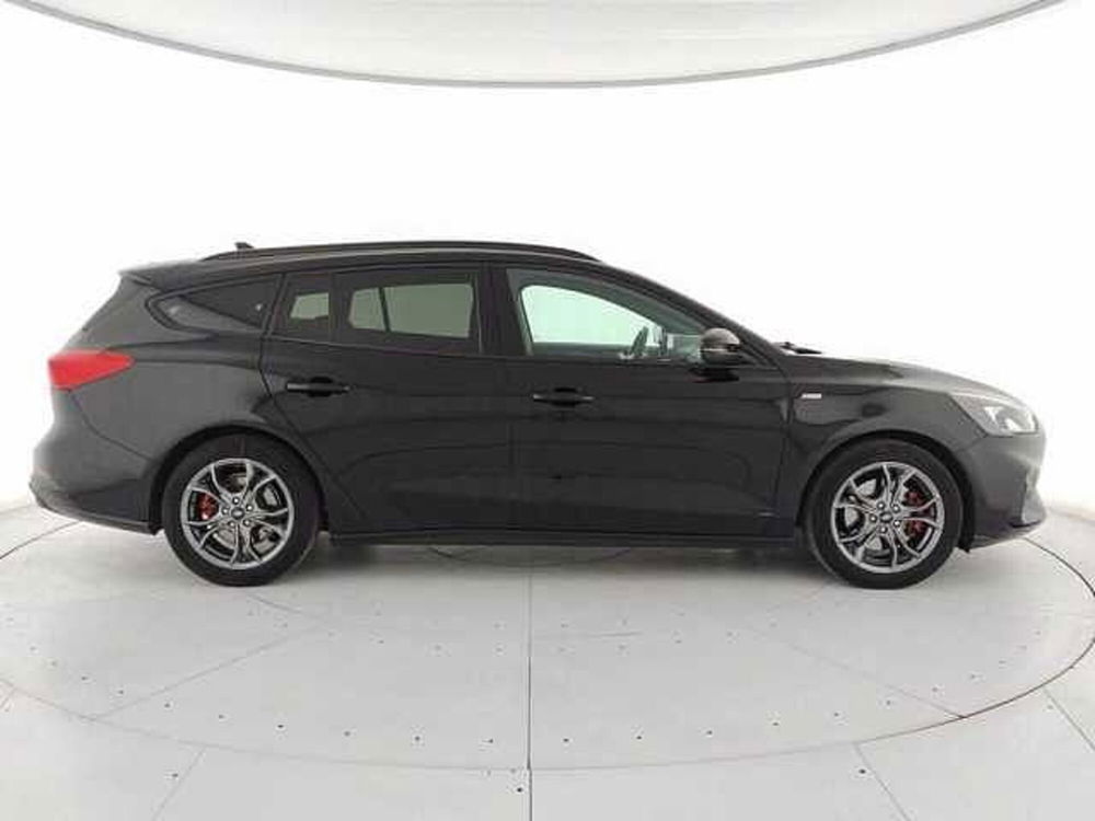 Ford Focus Station Wagon usata a Torino (7)