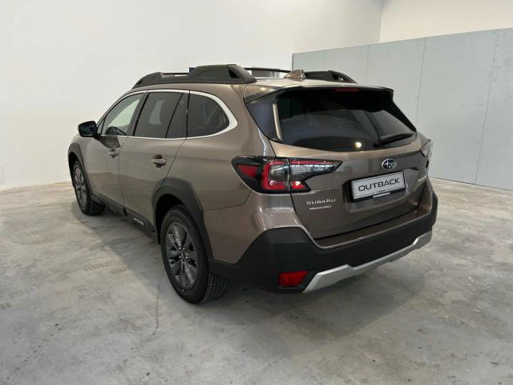 Subaru Outback nuova a Padova (3)