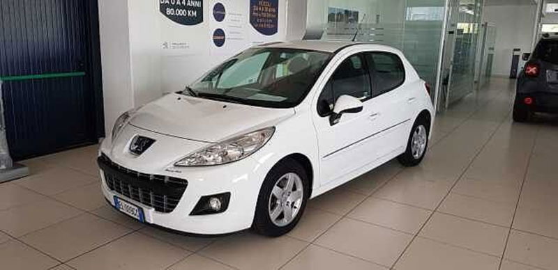 Vendo Peugeot 207 VTi 95CV 5p. Active usata a Pordenone (codice 12370197) 