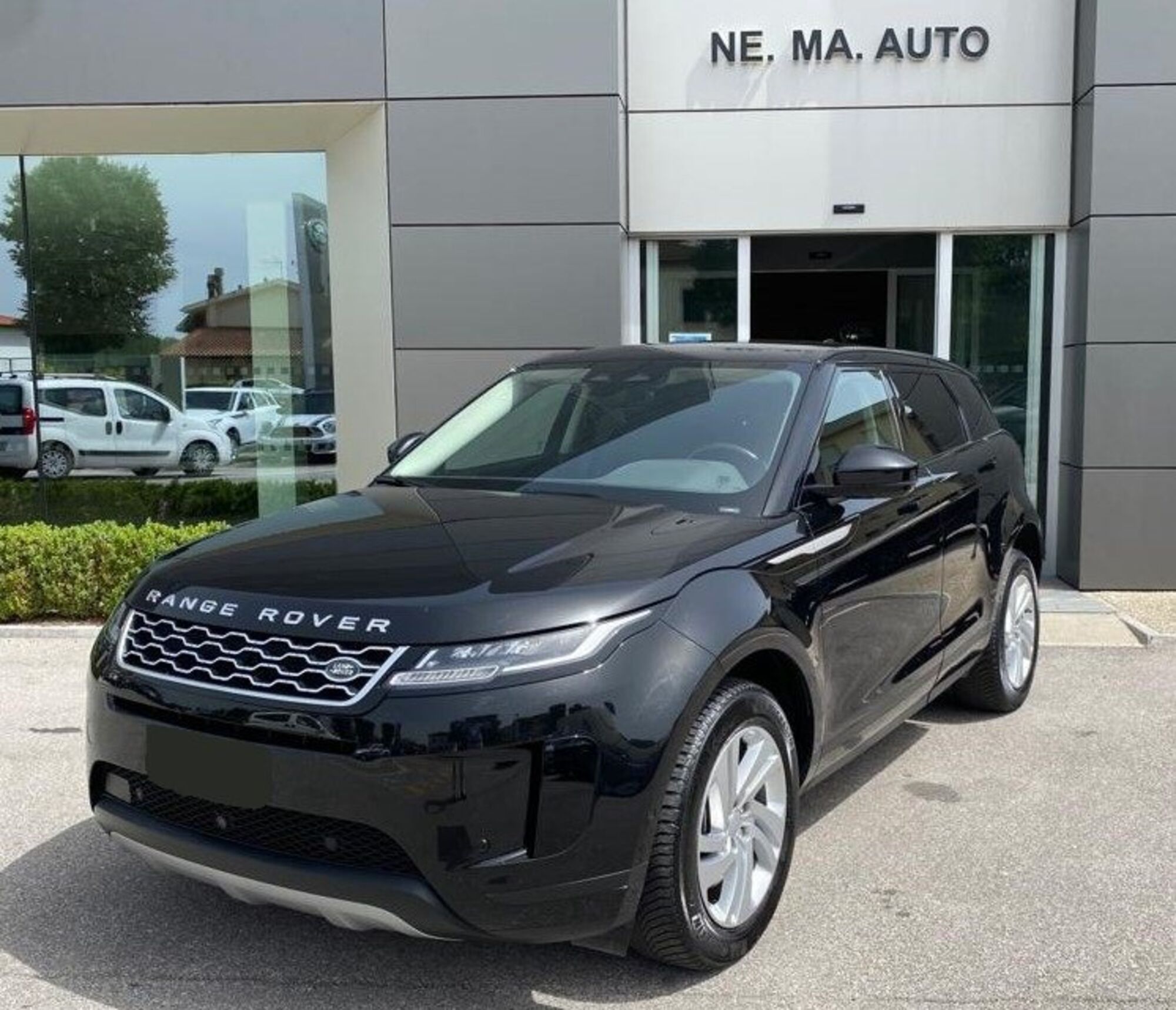 Land Rover Range Rover Evoque 2.0D I4-L.Flw 150 CV AWD Auto HSE del 2021 usata a Pontedera