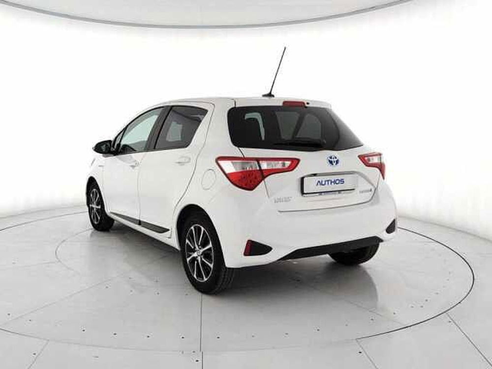 Toyota Yaris 1.5 Hybrid 5 porte Active Plus del 2020 usata a Torino (3)