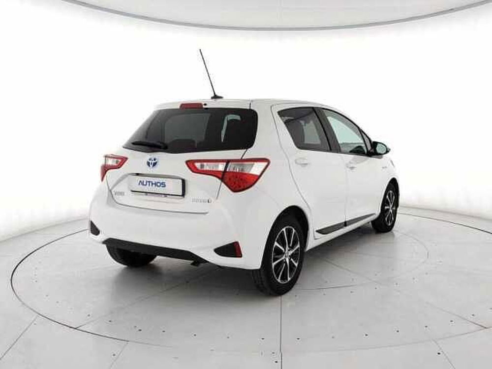 Toyota Yaris 1.5 Hybrid 5 porte Active Plus del 2020 usata a Torino (4)