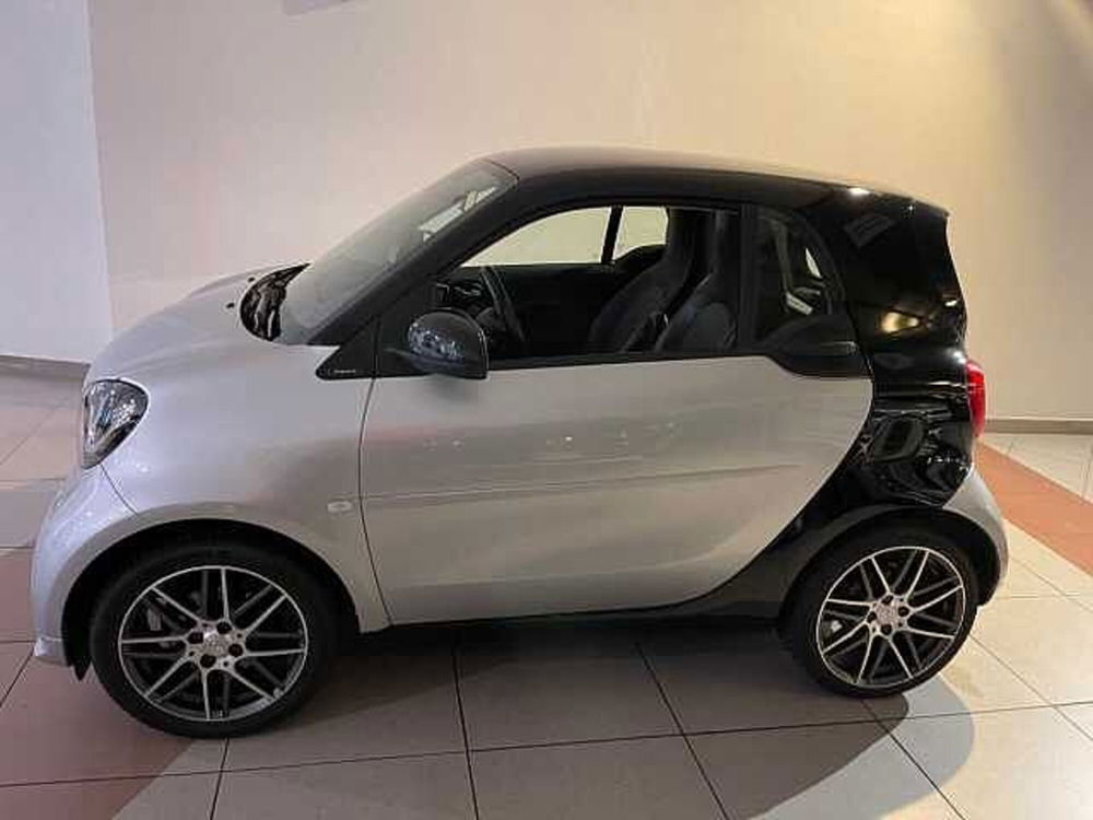 smart Fortwo BRABUS 0.9 Turbo twinamic Xclusive  del 2018 usata a Genova (2)