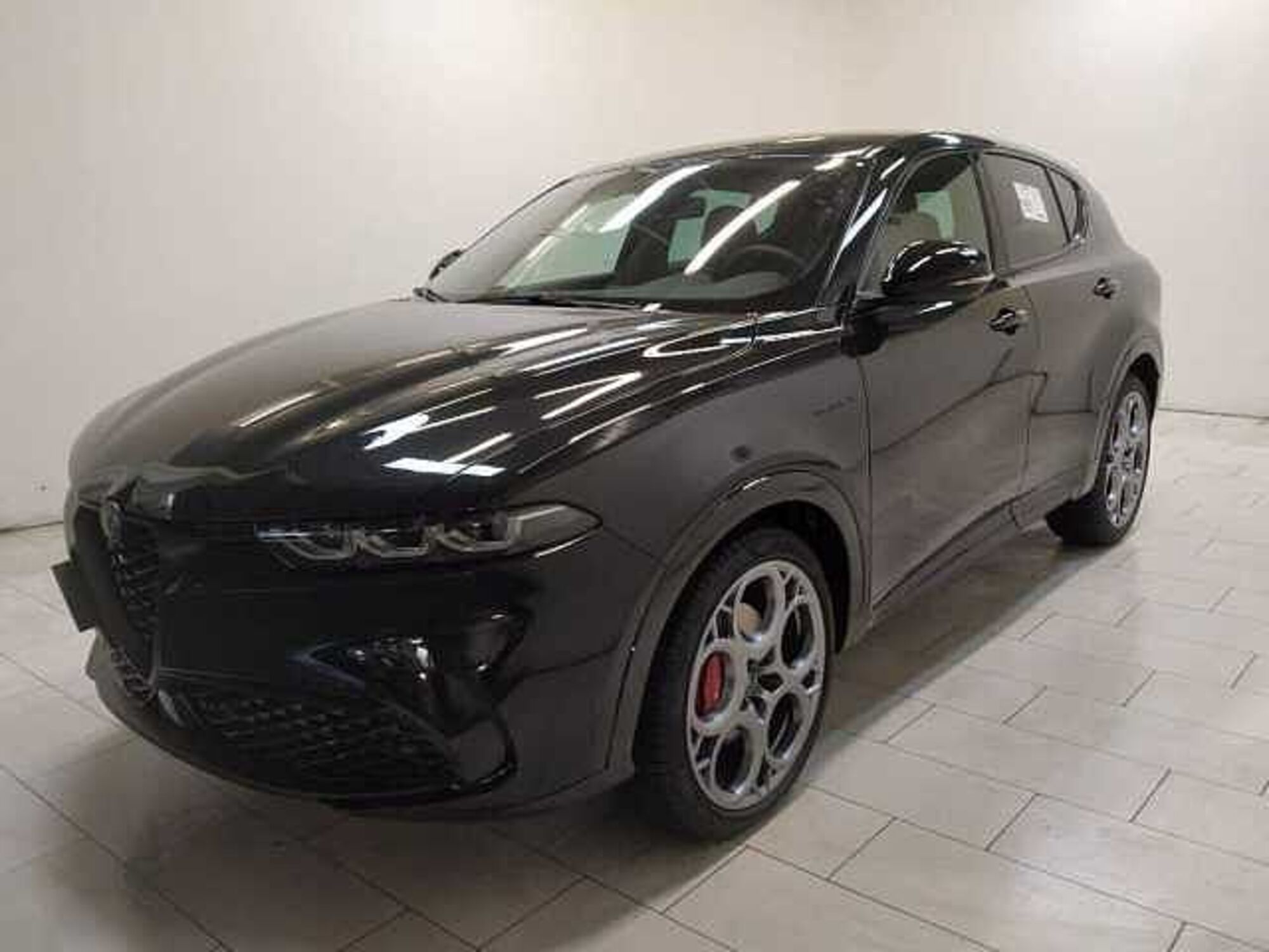 Alfa Romeo Tonale 1.5 hybrid Veloce 160cv tct7 nuova a Cuneo