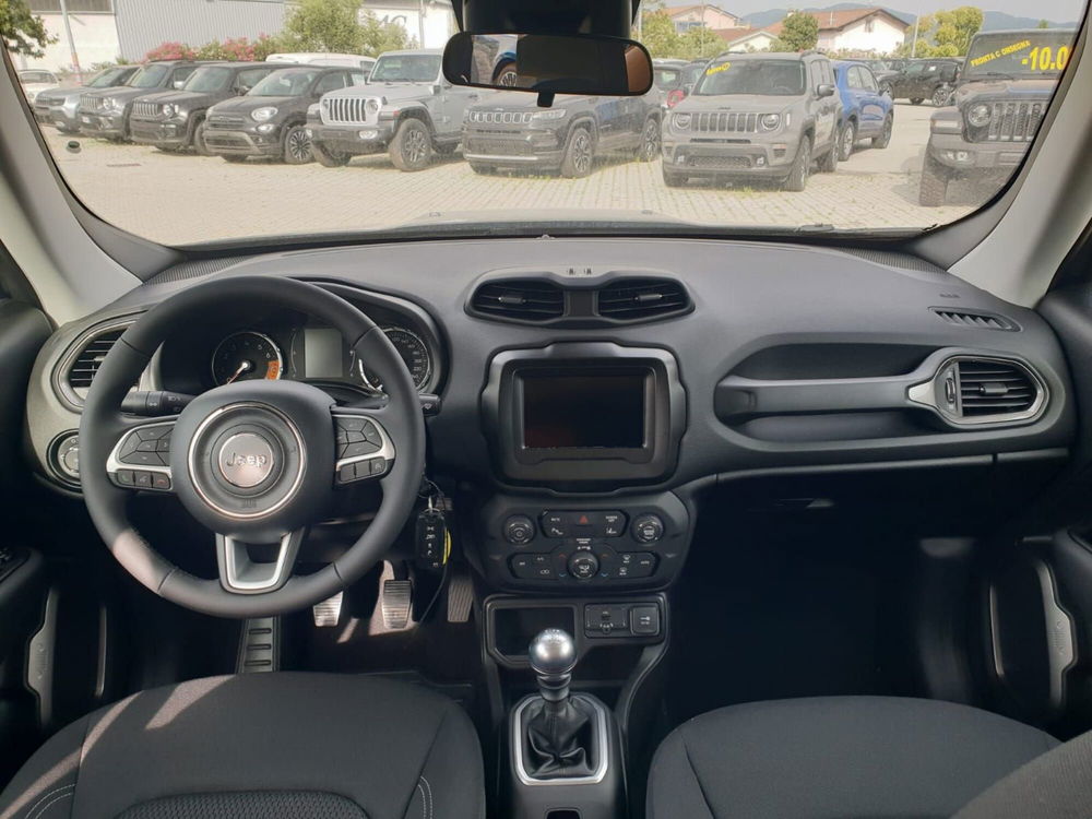 Jeep Renegade nuova a Lucca (10)