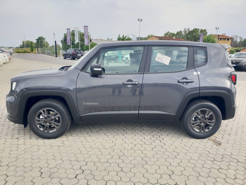 Jeep Renegade nuova a Lucca (6)