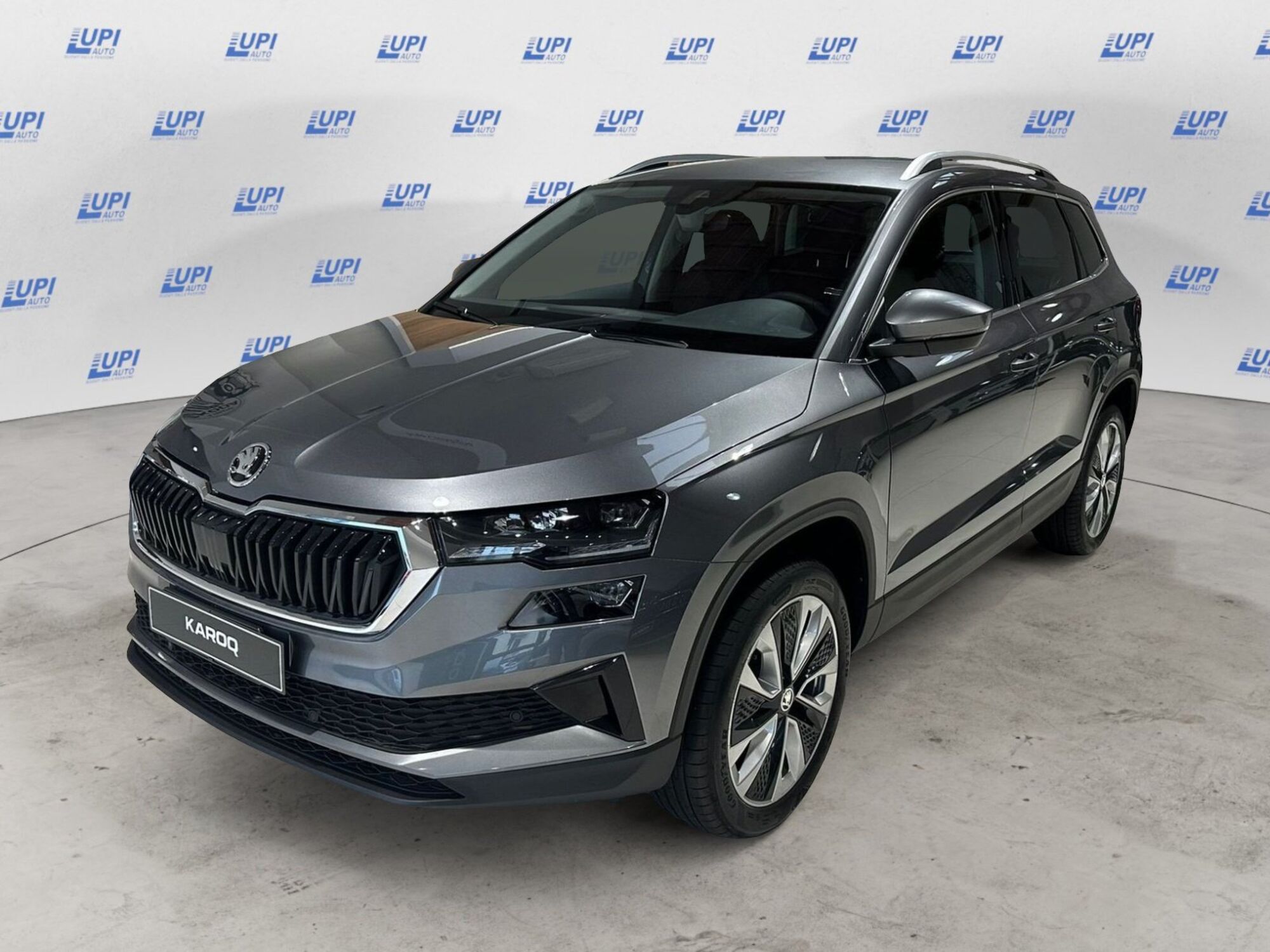 Skoda Karoq 1.0 tsi Selection 115cv nuova a Prato