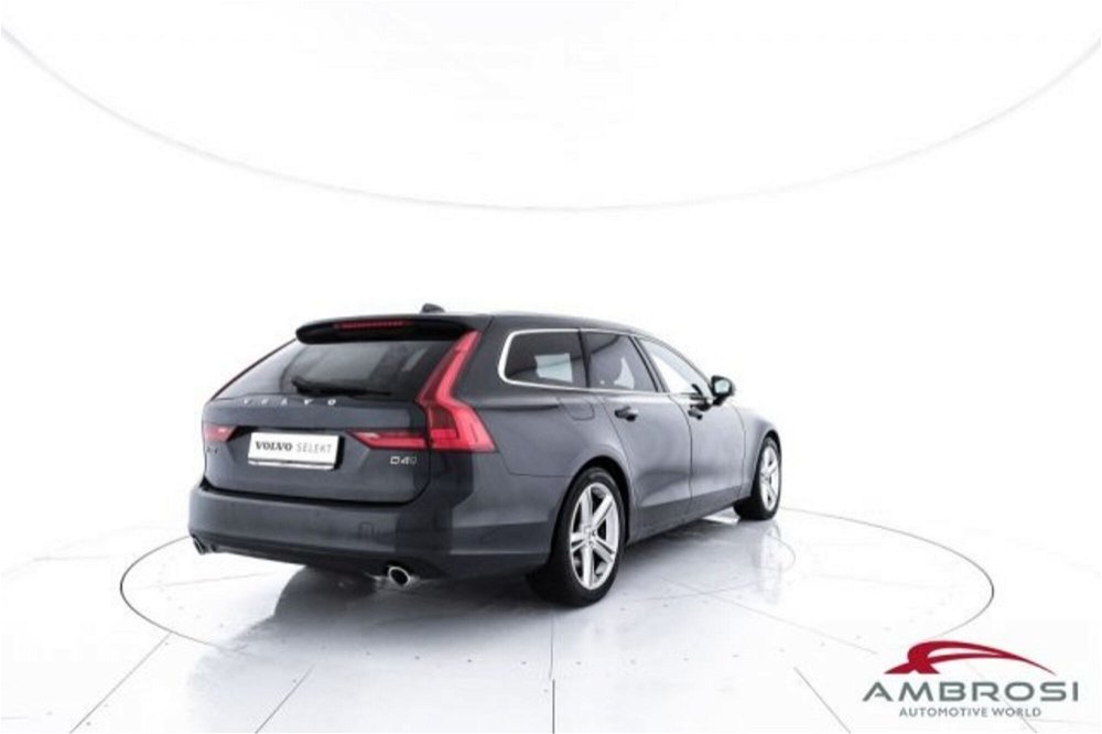 Volvo V90 D4 AWD Geartronic Business Plus  del 2017 usata a Corciano (3)