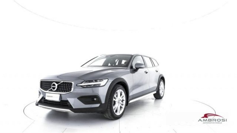 Volvo V60 Cross Country D4 AWD Geartronic Pro  del 2019 usata a Corciano