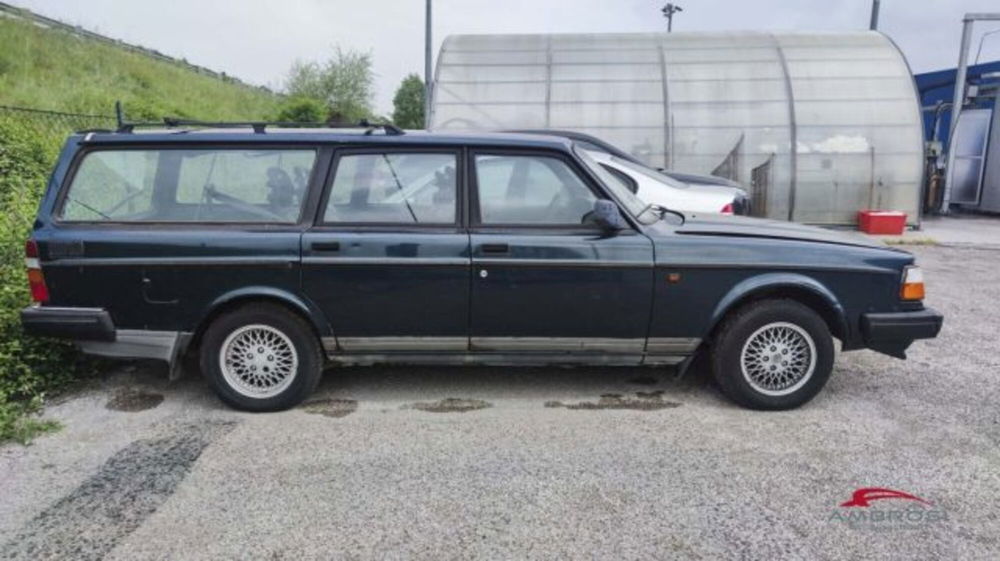 Volvo 240 Station Wagon cat Station Wagon Polar  del 1992 usata a Corciano (4)