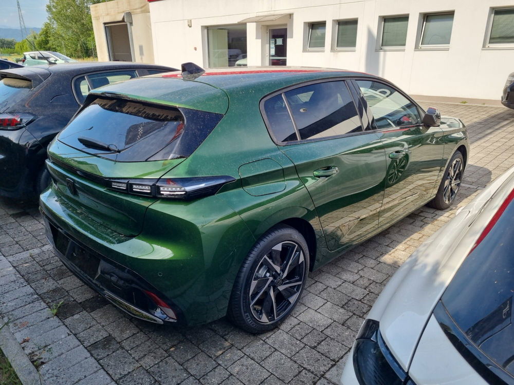 Peugeot 308 nuova a Lucca (3)