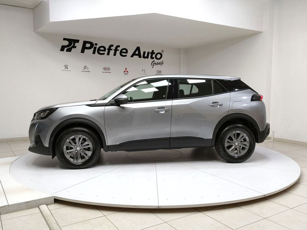 Peugeot 2008 PureTech 100 S&S Active Pack  del 2021 usata a Teramo (2)