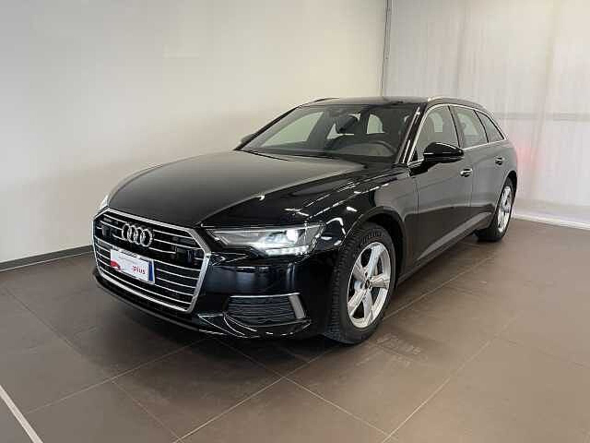 Audi A6 Avant 40 2.0 TDI quattro ultra S tronic Design del 2021 usata a Lucca