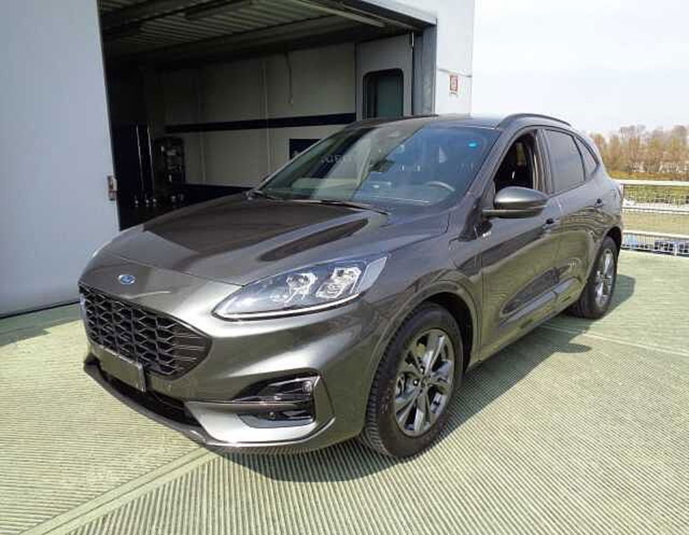 Ford Kuga 2.5 Plug In Hybrid 225 CV CVT 2WD ST-Line  del 2021 usata a Castelfranco Veneto