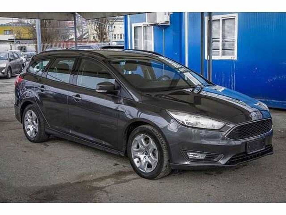 Ford Focus Station Wagon usata a Torino (6)