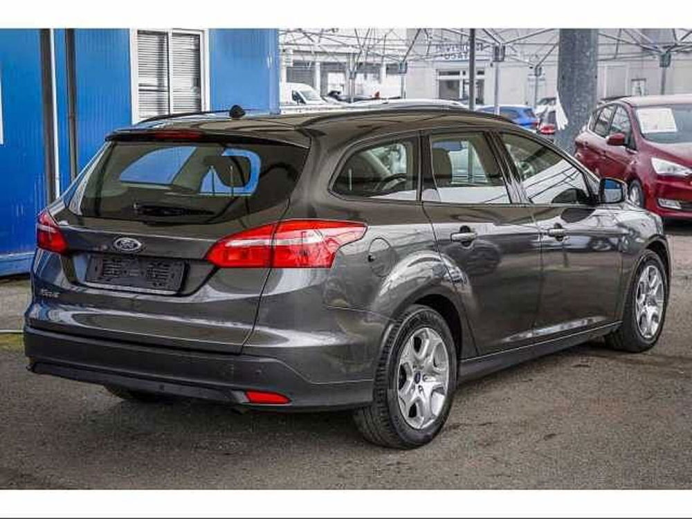 Ford Focus Station Wagon usata a Torino (7)