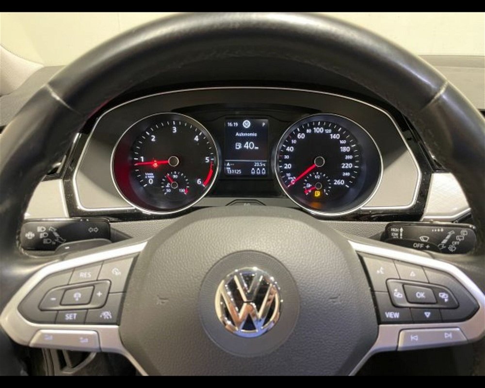 Volkswagen Passat Variant 2.0 TDI SCR EVO DSG Business del 2020 usata a Conegliano (5)