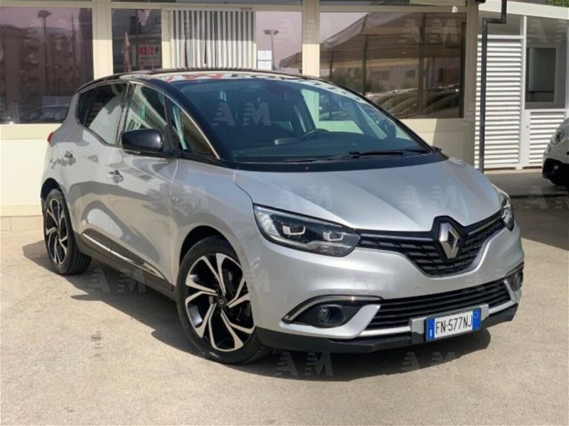 Renault Scénic dCi 8V 110 CV EDC Energy Bose my 16 del 2018 usata a Alcamo