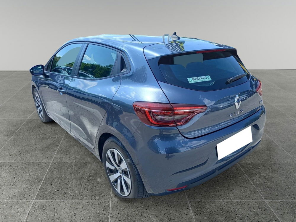 Renault Clio Full Hybrid E-Tech 140 CV 5 porte Zen  del 2021 usata a Palestrina (5)