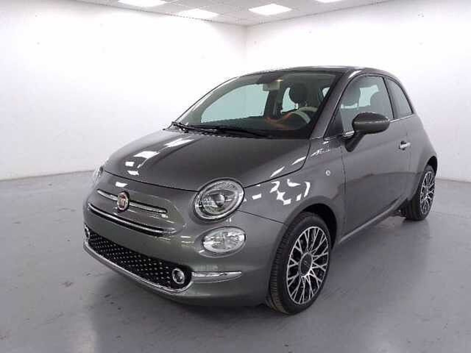 Fiat 500 1.0 hybrid Dolcevita 70cv del 2022 usata a Cuneo