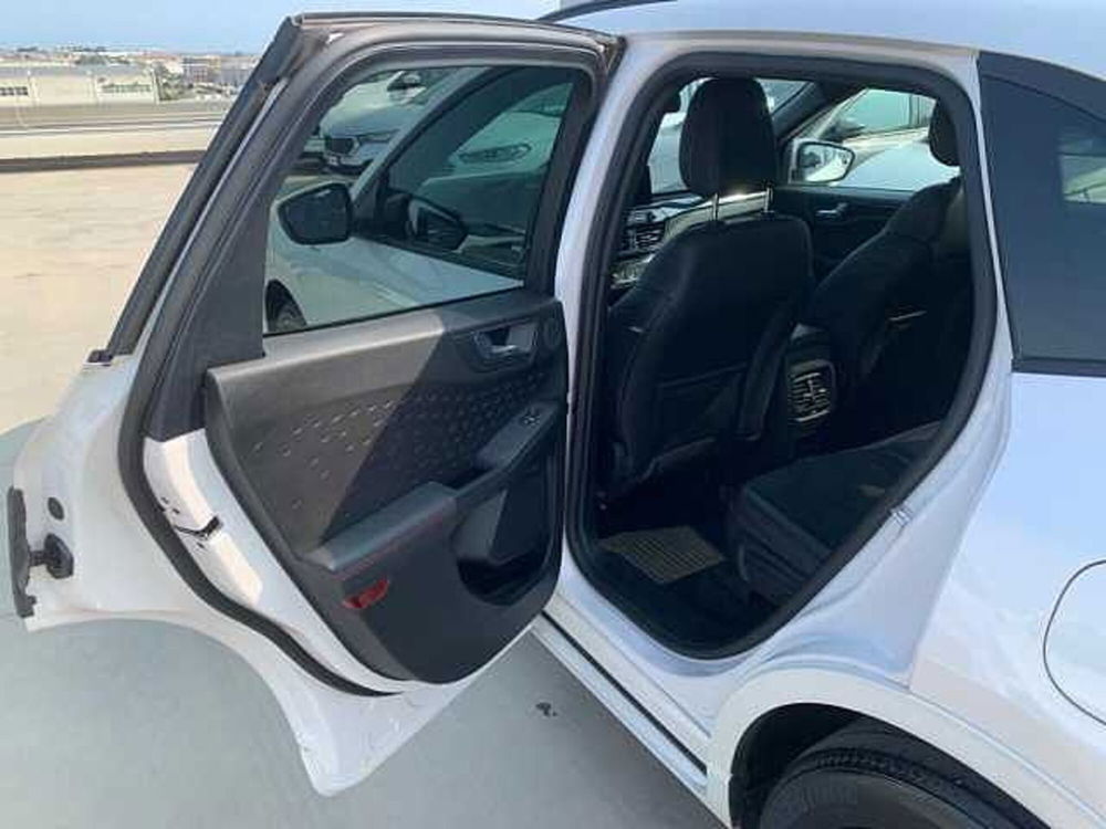 Ford Kuga usata a Cagliari (14)