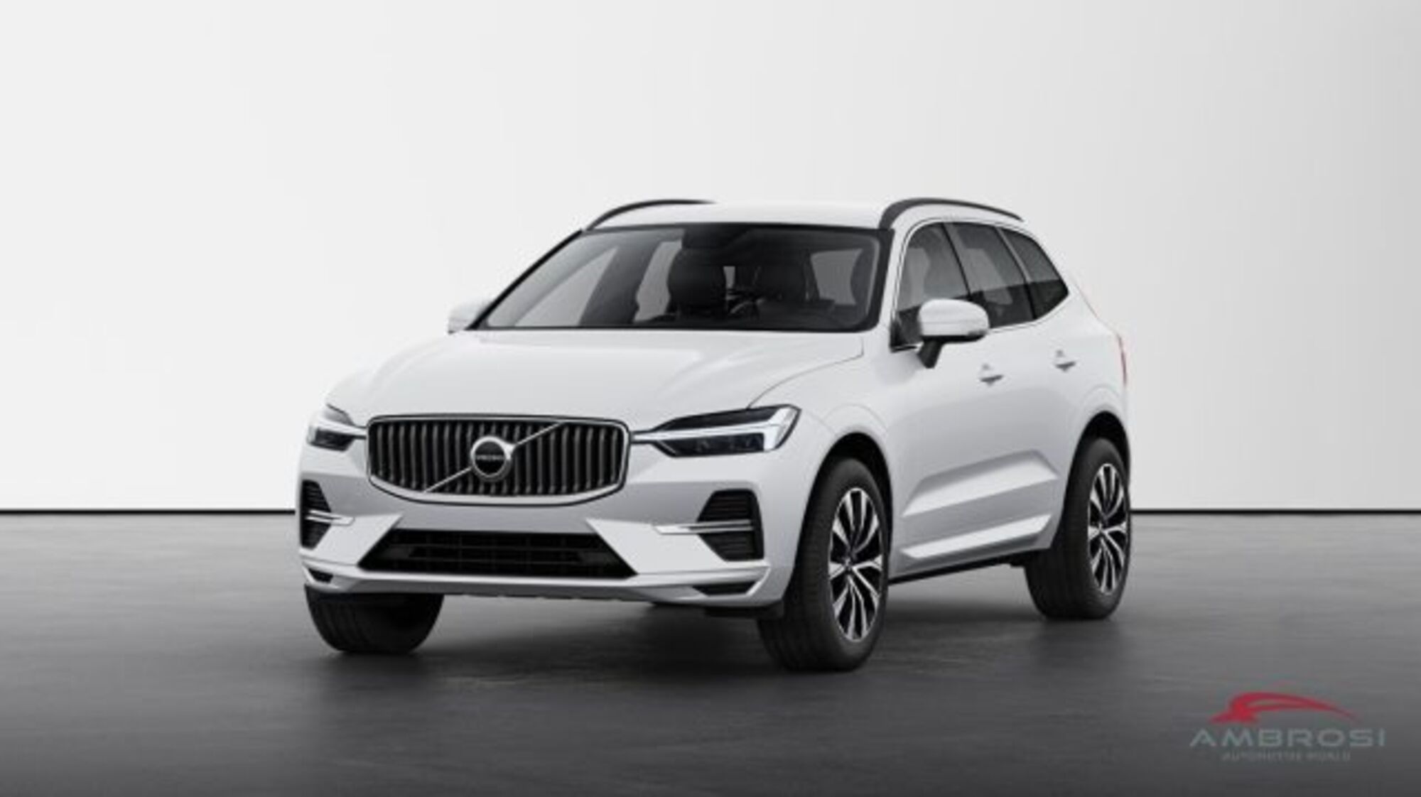 Volvo XC60 B4 automatico Core  nuova a Corciano