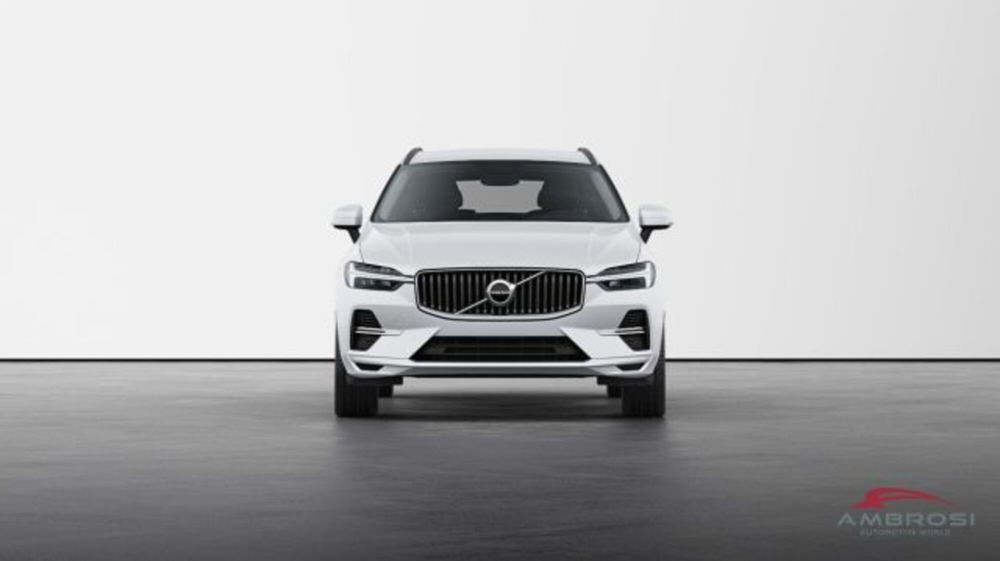 Volvo XC60 nuova a Perugia (4)