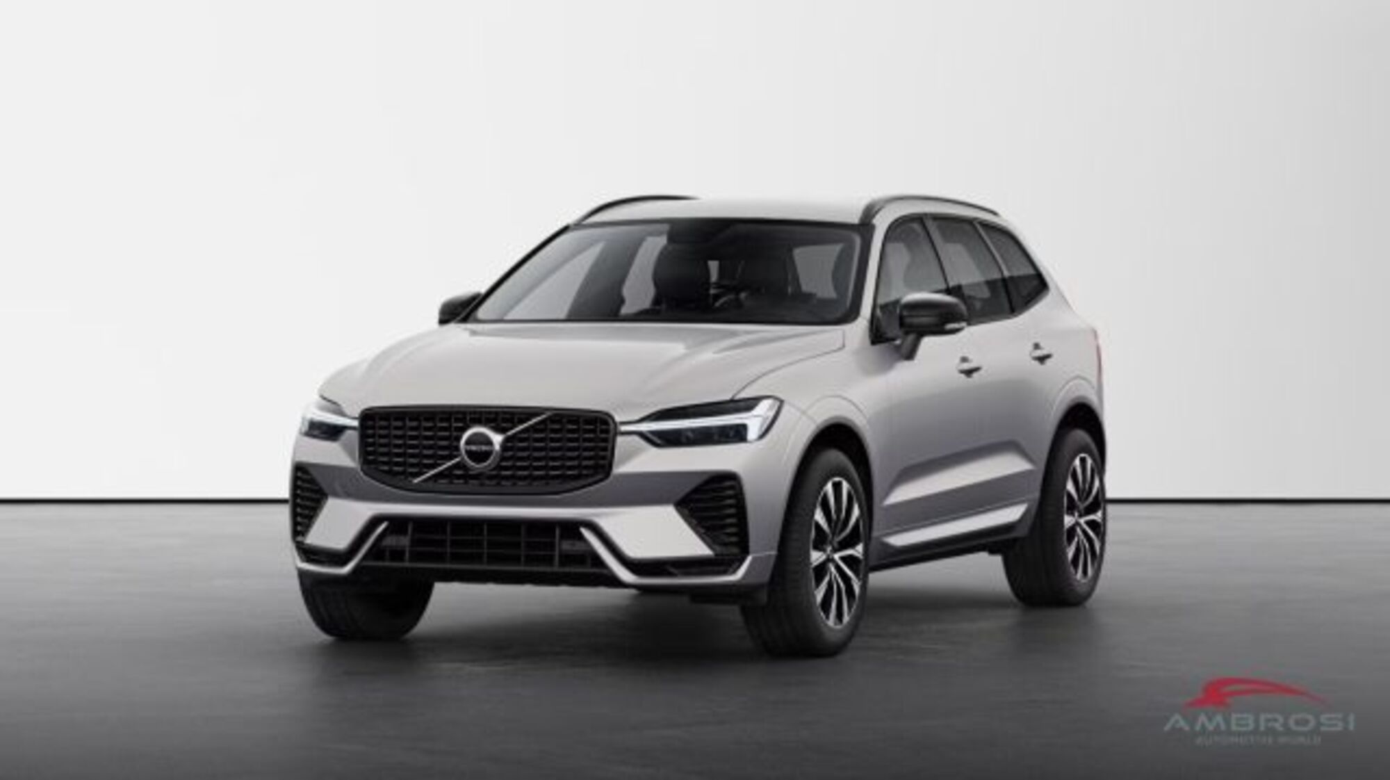 Volvo XC60 B4 (d) AWD automatico Plus Dark nuova a Corciano