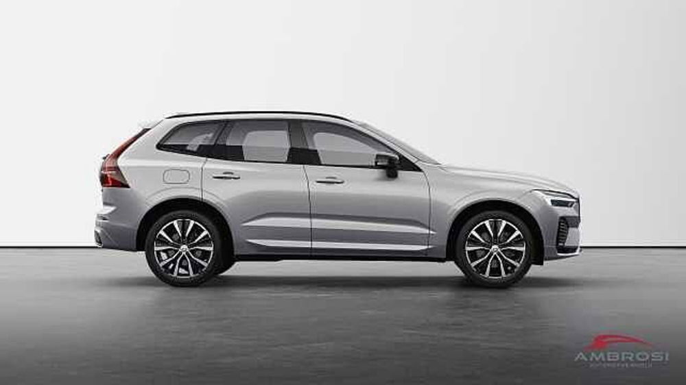 Volvo XC60 B4 (d) AWD automatico Ultimate Dark nuova a Corciano (2)