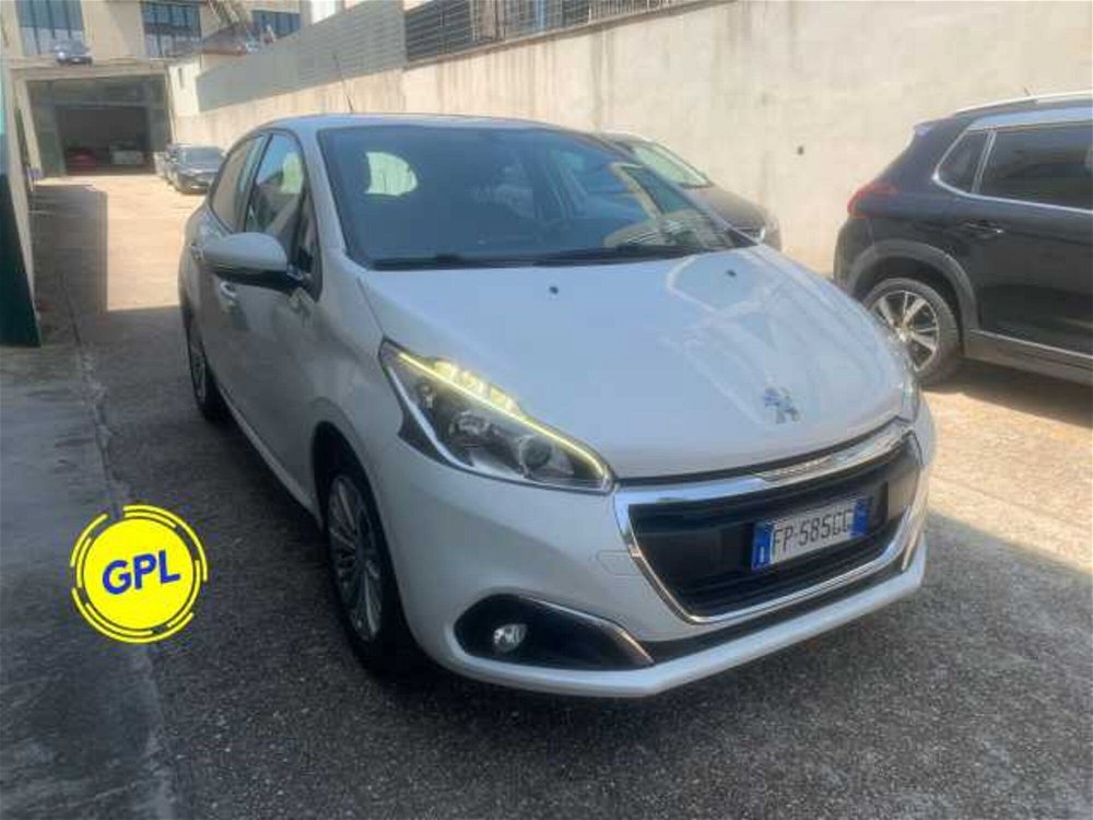 Peugeot 208 82 5p. GPL Active  del 2018 usata a Bracciano (3)